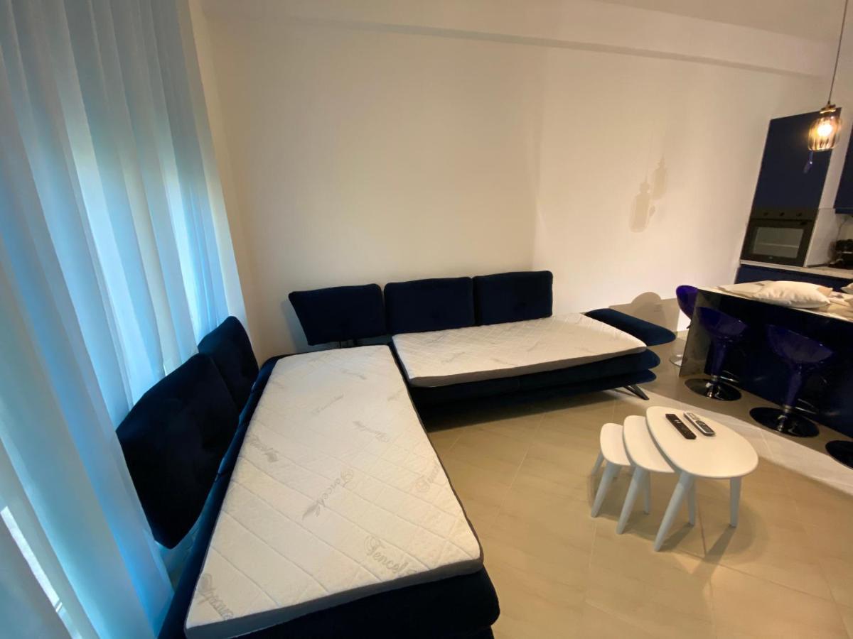 Enid Apartment Vlorë エクステリア 写真
